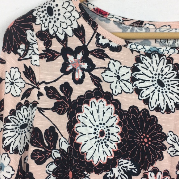 Loft Light Pink Floral Top - Picture 2 of 8